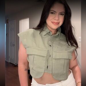 Sleek Sage Sleeveless Crop Top